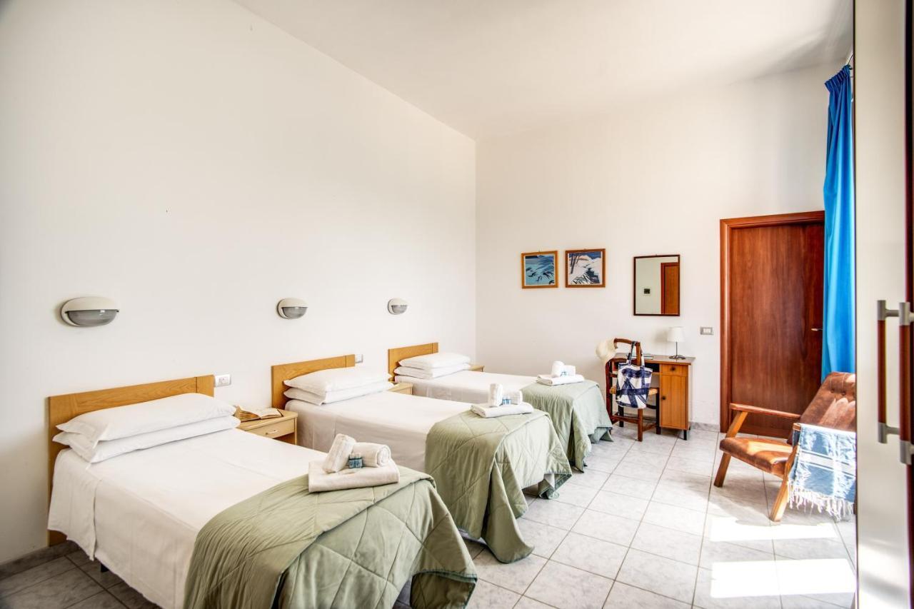 סנטה מרינלה Villa Mg Hotel מראה חיצוני תמונה