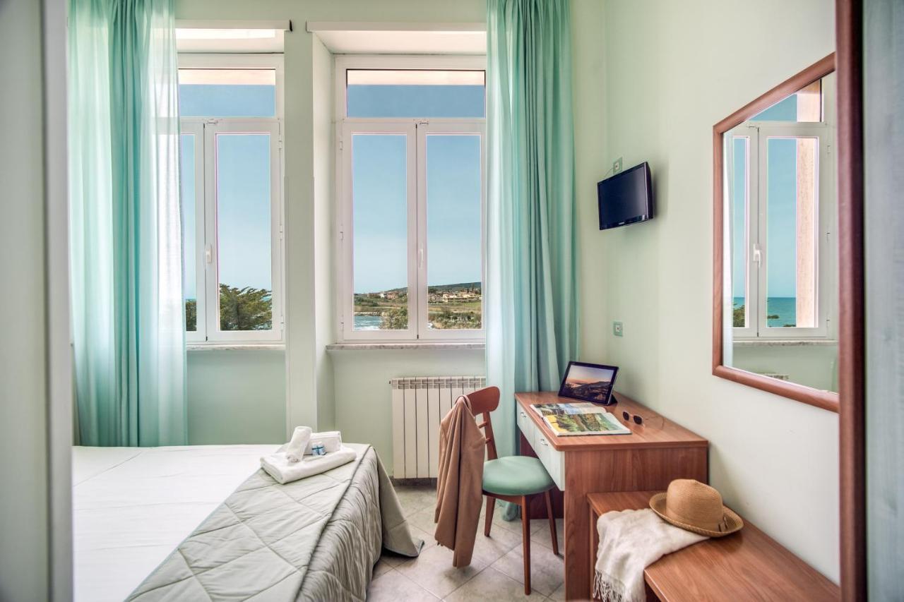 סנטה מרינלה Villa Mg Hotel מראה חיצוני תמונה