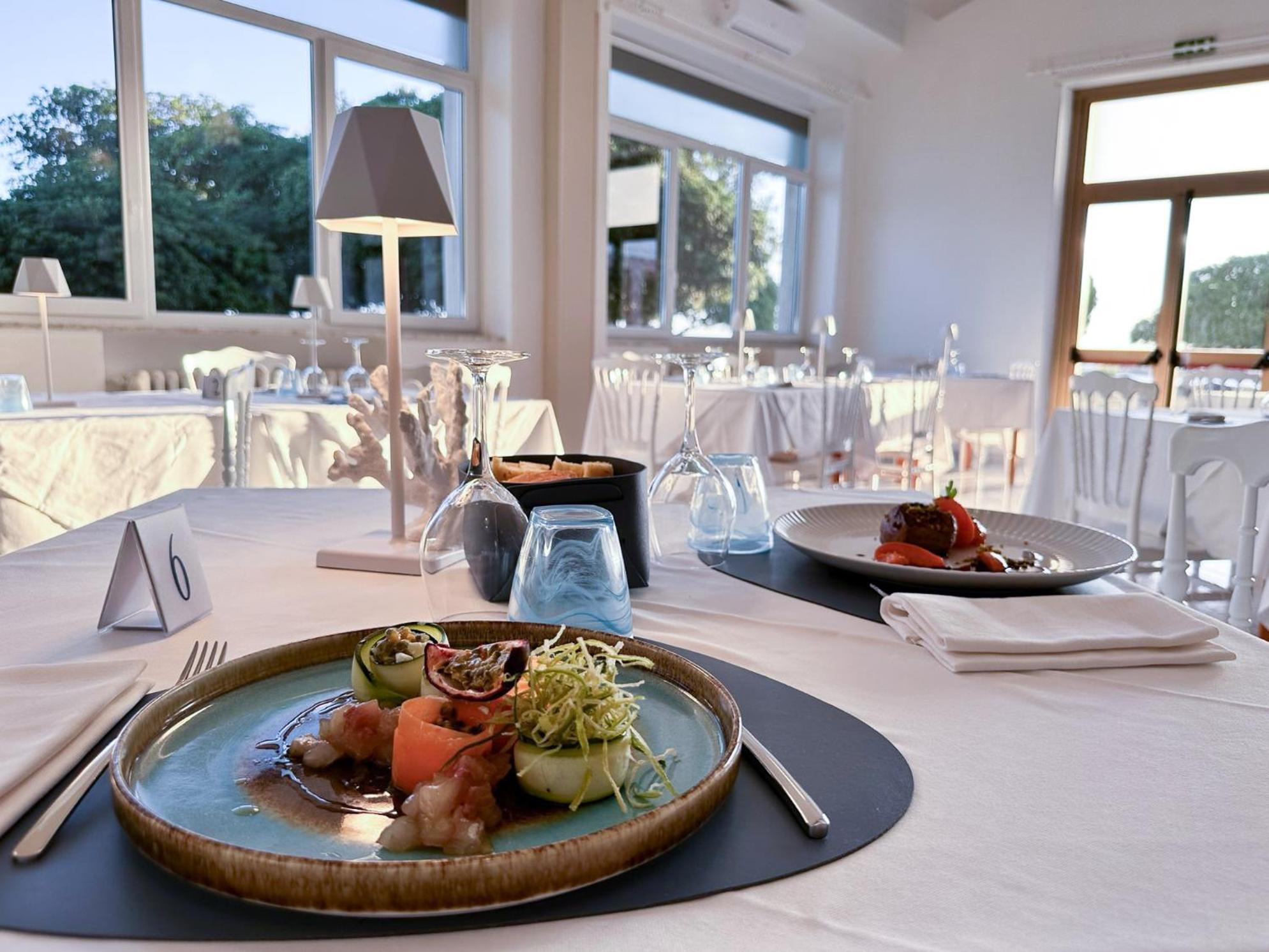 סנטה מרינלה Villa Mg Hotel מראה חיצוני תמונה