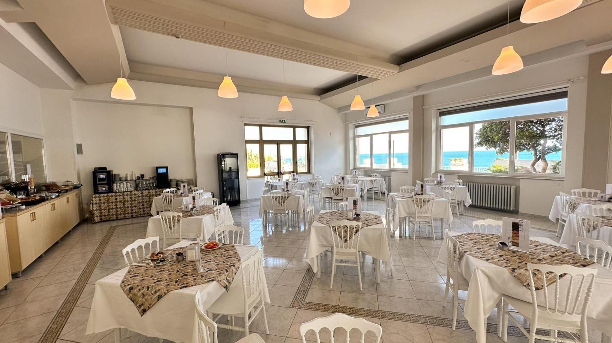 סנטה מרינלה Villa Mg Hotel מראה חיצוני תמונה